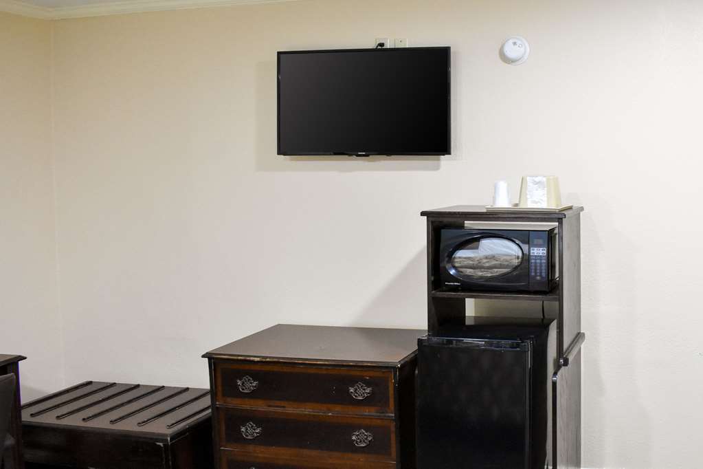Rodeway Inn Swainsboro Номер фото