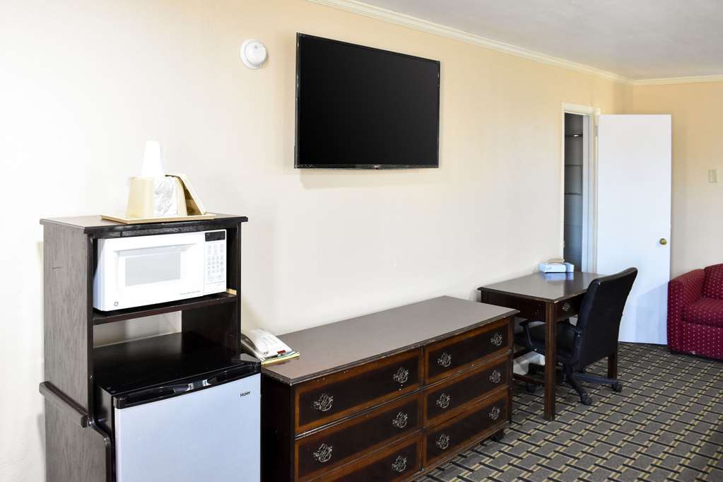 Rodeway Inn Swainsboro Номер фото